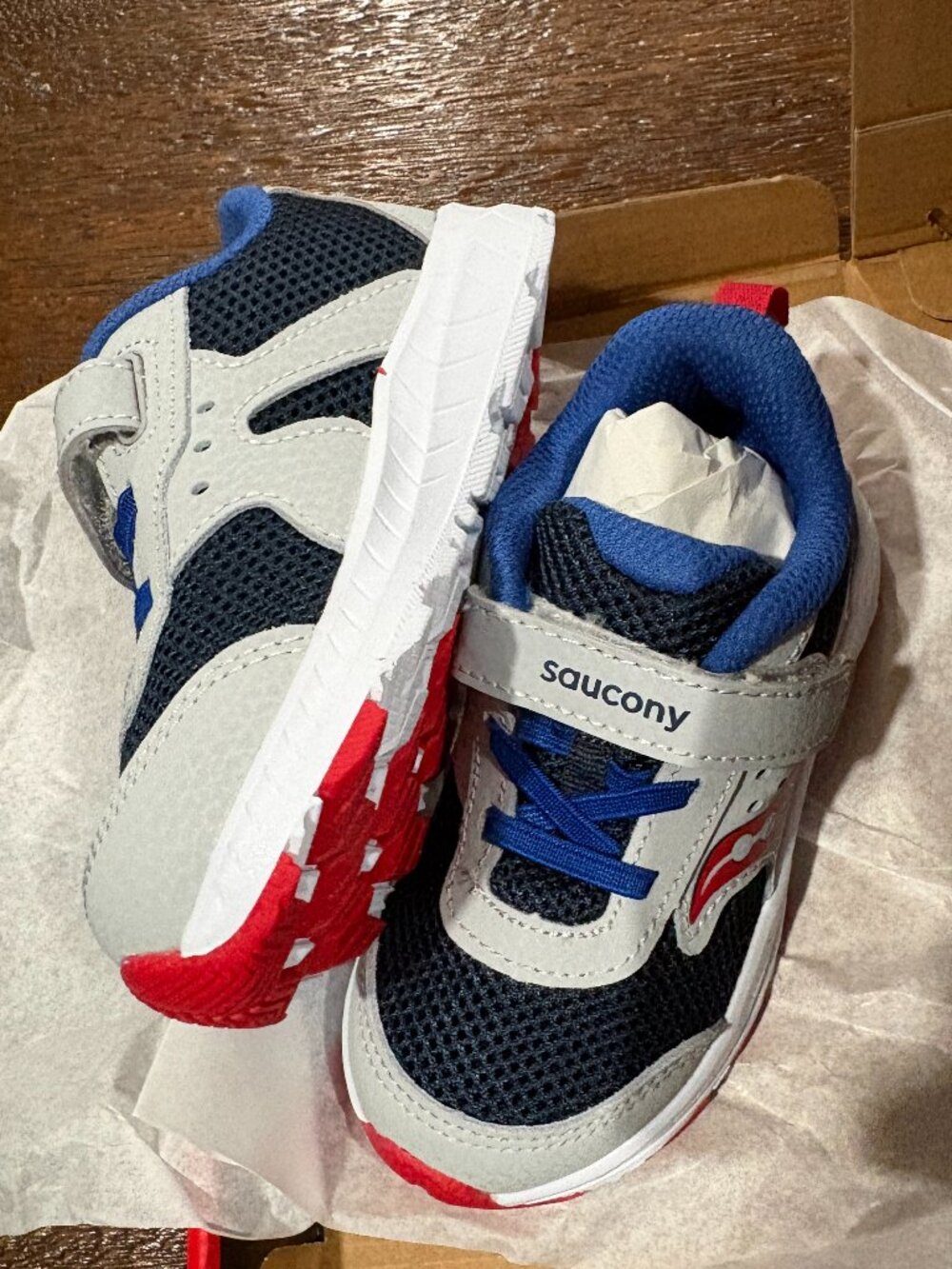 Saucony Ride Jr NAvy Grey Red Kids Boys Velcro Sneakers Tennis Shoes NIB NEW